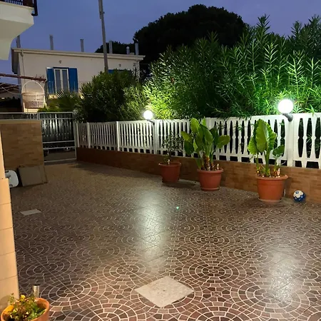 Da Saverio Feriehus Rossano Stazione